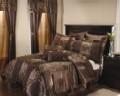 Victoria Classics 'Lori' 20-piece Comforter Set