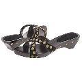 Jessica Bennett Cybil Black