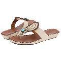 BCBG Max Azria Akron Oyster/Toffee