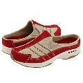 Easy Spirit Traveltime11 Medium Red Multi Suede