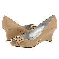 AK Anne Klein Bevin Sand Patent(Size 10 M)