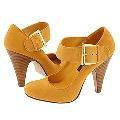 Steven Korect Yellow Suede(Size 6 B - Medium)