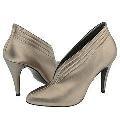 BCBGirls Tate Pewter Metallic Kid(Size 6 M)