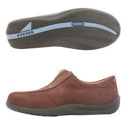 Aravon Blaire Women's Slip-on Shoes