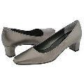 Vaneli Kelyn Pewter Pearl Nappa Pumps/Heels