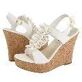 Steve Madden Quantumm White Sandals