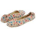 Daniel Green Emily Natural Slippers - Size (5.5-6.5) M