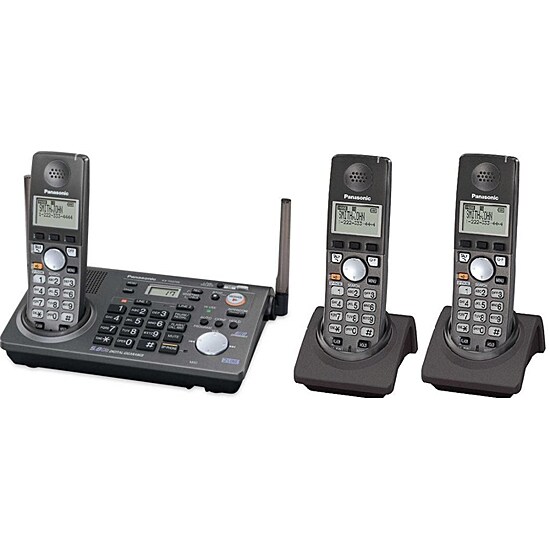 Panasonic KX TG1034PK   Cordless phone w  call waiting caller ID & answering system   DECT   black   3 additional handset(s)