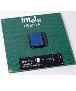 Intel 733MHz Pentium III Processor