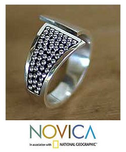 Sterling Silver 'Look at Me' Ring (Indonesia)