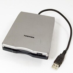 Toshiba External USB Floppy Drive (Refurbished)
