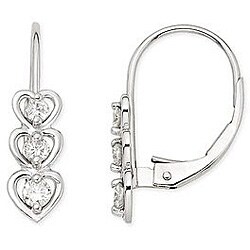 14k White Gold 1/4ct TDW Diamond Heart Earrings (I-J, I2-I3)