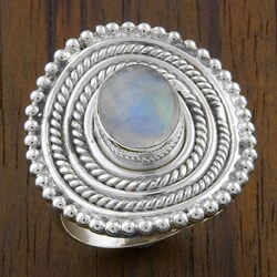 Moonstone Silver 'Beaded Edge' Ring (India)