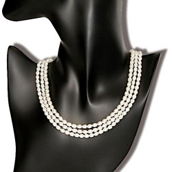 Freshwater Rice Pearl 3-strand Necklace (4-5 mm)