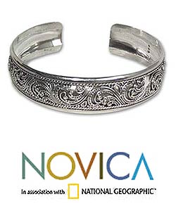 Sterling Silver 'Enchanted Ivy' Bracelet (Indonesia)