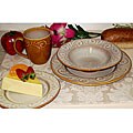 Cuiza 16-piece Dinnerware Set