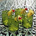 Set of 4 'Verdant Dreams' Etched Glass Drinking Glasses (Mexico)
