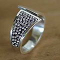 Sterling Silver 'Look at Me' Ring (Indonesia)