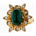 18k Gold Oval Emerald and 5/8ct TDW Diamond Ring (G-H, VS2-SI1)