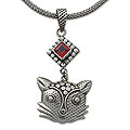 Sterling Silver Garnet 'Cat's Passion' Necklace (Indonesia)