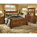 Highland Manor 4-piece Queen Bed/ Furniture Set