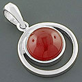 Silver 'Sanguine Sunset' Carnelian Round Pendant (China)
