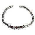 Silver 'Temple Windows' Garnet Bracelet (Indonesia)