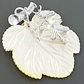 Sterling Silver Mother of Pearl Leaf Pendant (Thailand)