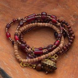 Shell/ Wood Burgundy Charm Bracelet (India)