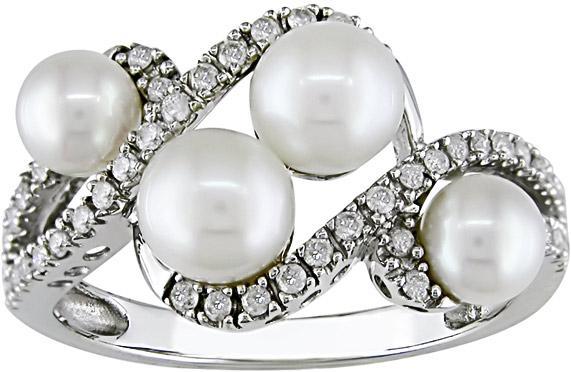 14k Gold 1/4ct TDW Diamond and FW Pearl Ring (4-6 mm)