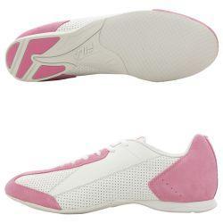 Fila Women's White Retro Spike Shoes