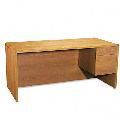 Hon 10600 Series 3/4 Single Right Pedestal Desk