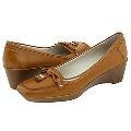 Naturalizer Turnover Camelot Leather/Shiny Loafers