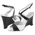 rsvp Katie Black/White Pumps/Heels