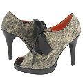 Type Z Ravishing Black Pumps/Heels