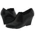 Fitzwell Akilah Black Kid Skin Pumps/Heels