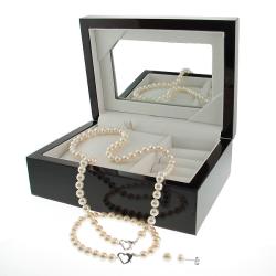 White FW Pearl 3-piece Jewelry Set with Gift Box (6-7mm)
