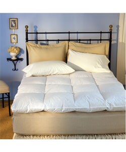 Luxurious Baffle Box 230 Thread Count White Goose Featherbed (As Is Item)