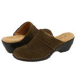 Softspots Ocean Mogano Suede Slip-ons (Size 7 N (AA) )