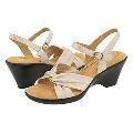 Softspots Sera Soft Silver Metallic Sandals (Size 12 WW (EE))