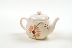 Corelle 'Pretty Pink' Teapot