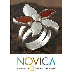 Sterling Silver 'Petals' Carnelian Floral Ring (Peru)