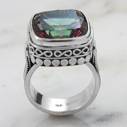Sterling Silver Square Mystic Fire Topaz Charming Ring (Indonesia)