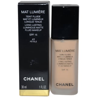 Chanel Mat Lumiere &amp;apos;Petale&amp;apos; Long Lasting Luminous Matte Fluid Makeup