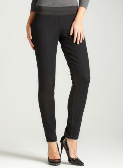 Seven 7 Rinsed Black Pull On Jegging