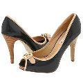 Steve Madden Lockd Black Patent Pumps/Heels