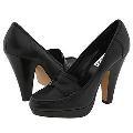 Steve Madden Oldiee Black Leather Pumps/Heels
