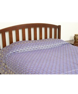 Hand-knotted Solapur Bedspread (India)