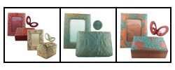 Hand-embroidered Frame and Jewelry Box Set (India)