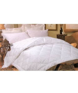 Silk Filled Damask Stripe 260tc Comforter